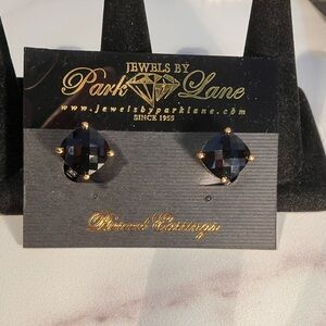 Signature earring event. All are retired. The last I’m willing to part with.
